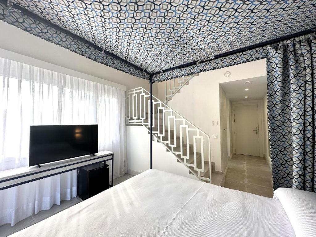 Hotel Rosamar 3*